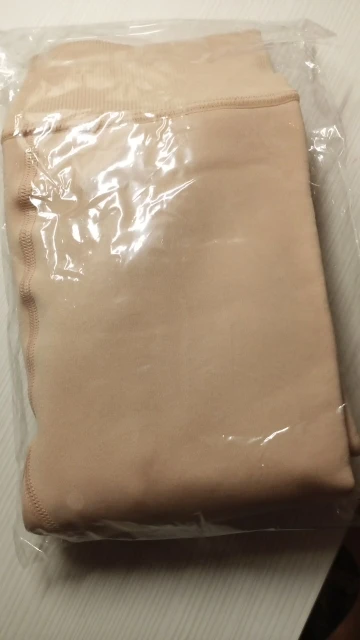 Fleece-gefütterte Strumpfhosen für stilvolle Wärme im Winter photo review