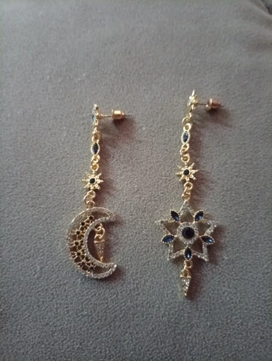 Star and Moon Earrings | Elegant Asymmetric Design photo review
