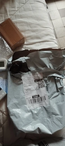 New H135 Mini Drone WIFI FPV Hover Professional 4K Camera Pocket Coloful Lights Dron Rc Plane Foldable Quadcopter RC Toys Gifts photo review