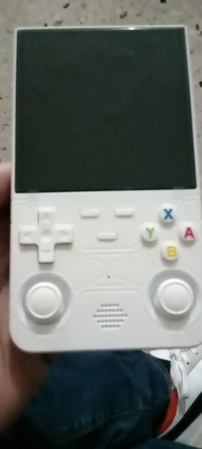 R36 ULTRA photo review