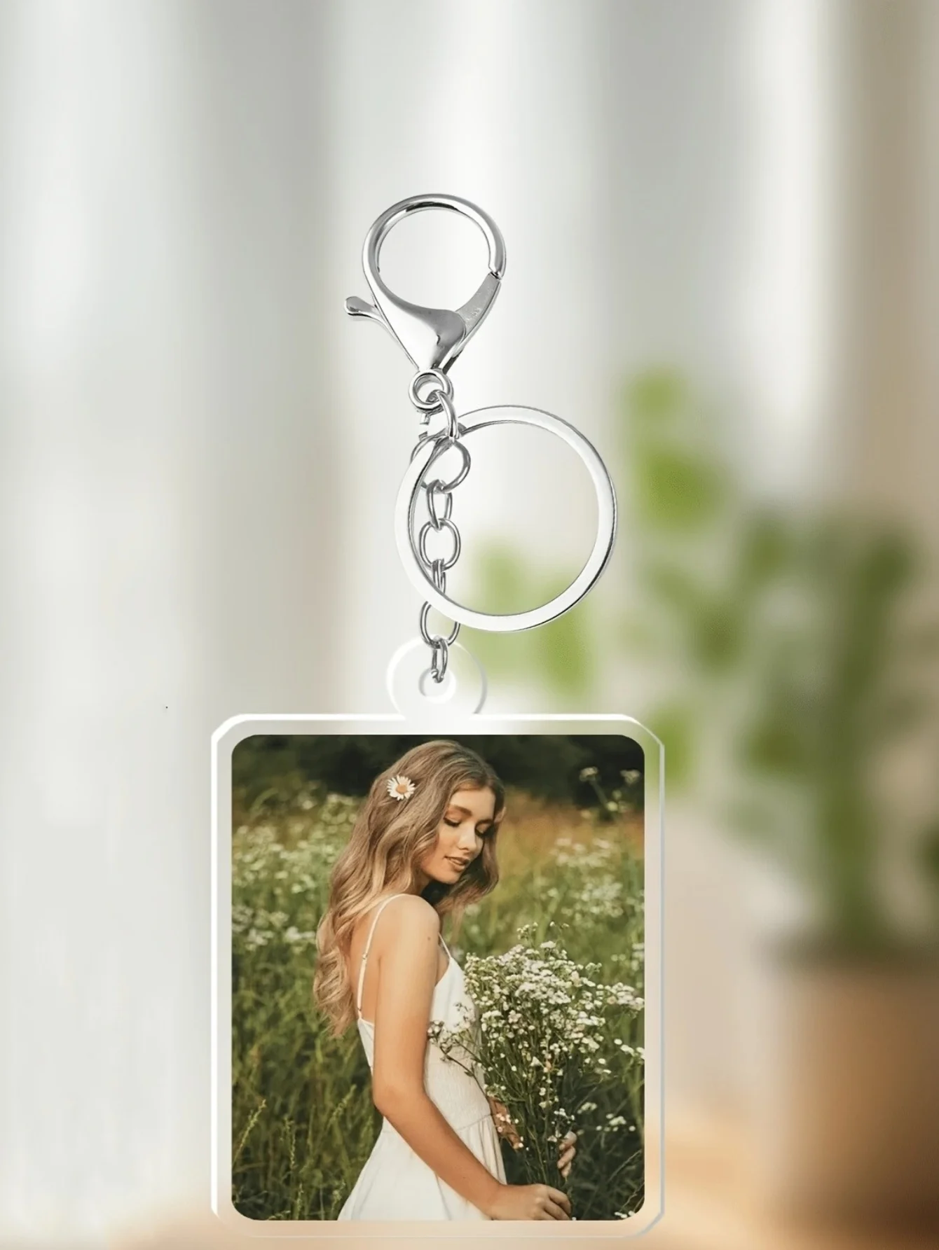 Personalized Keepsake Keychains: Cherished Gifts