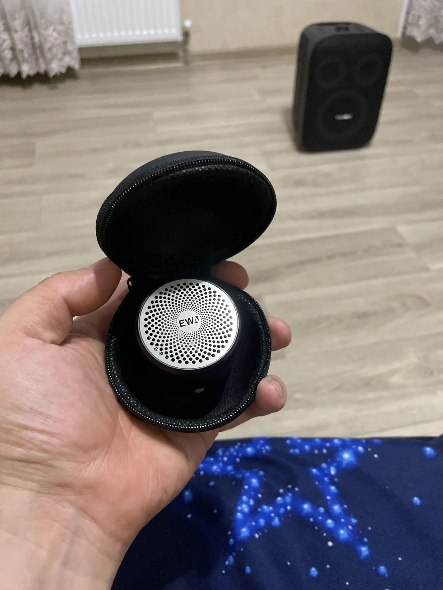 EWA A106 Pro Mini Bluetooth Speaker photo review