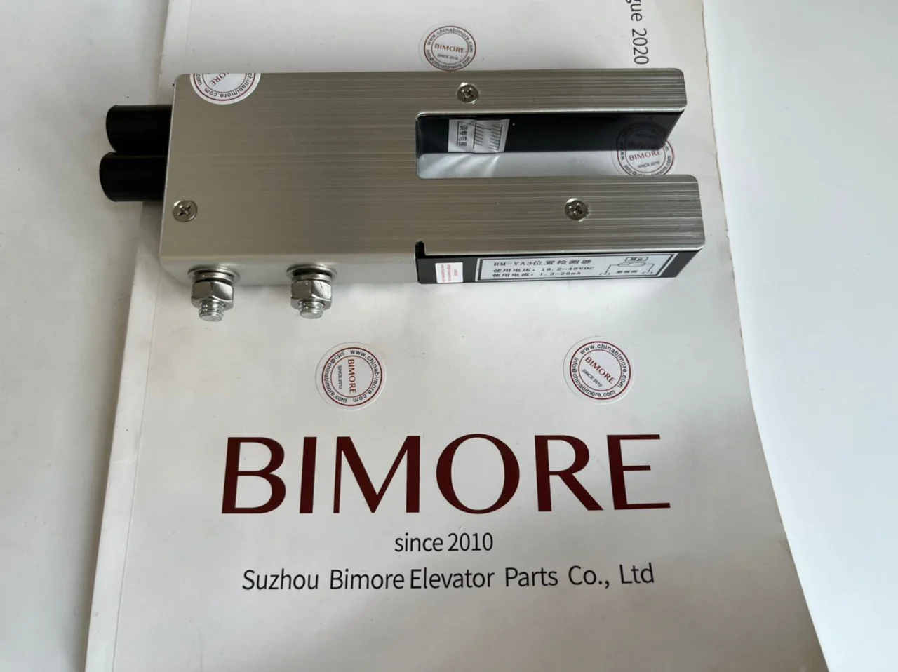 Elevator Magnetic Sensor RM-YA3 Position Detector DC48V Normally Closed Use for Hitachi Parts