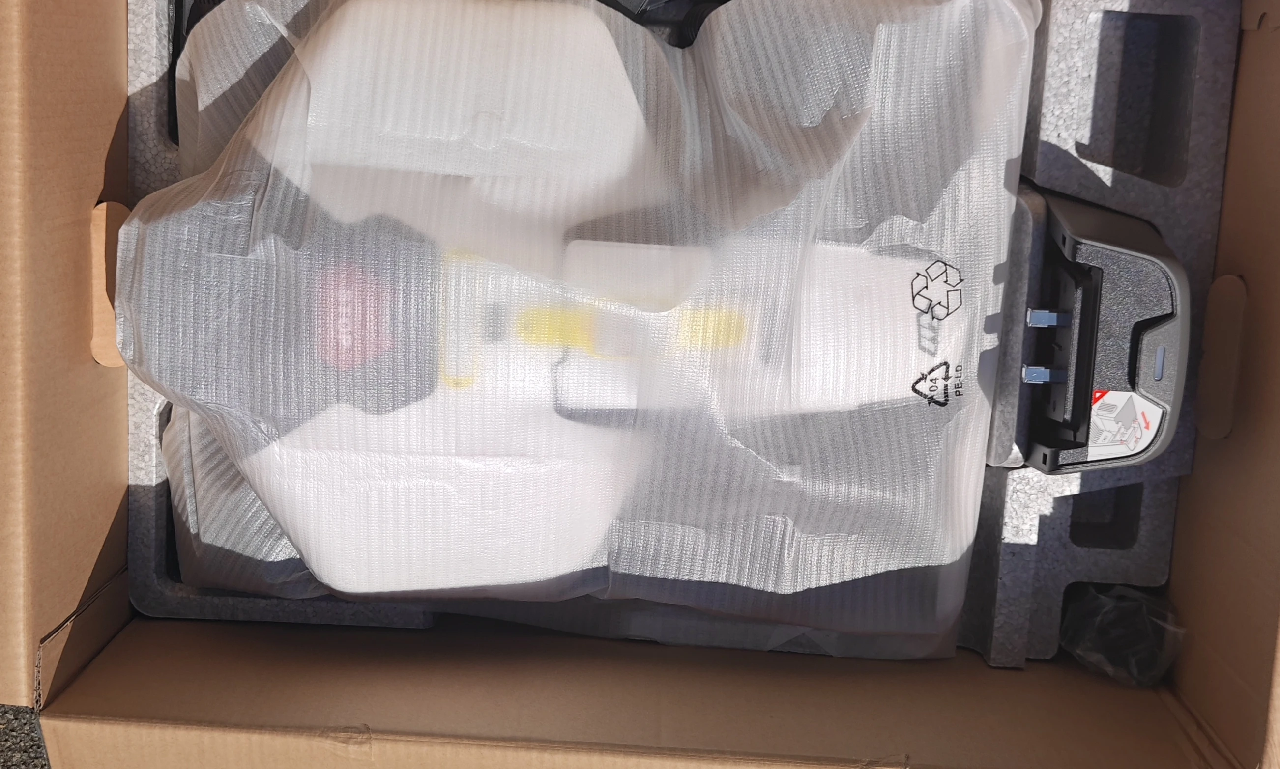 Роботизована газонокосарка Mammotion Luba Mini awd 1500 Lidar-EU AU-US-Socket Sup-ported..