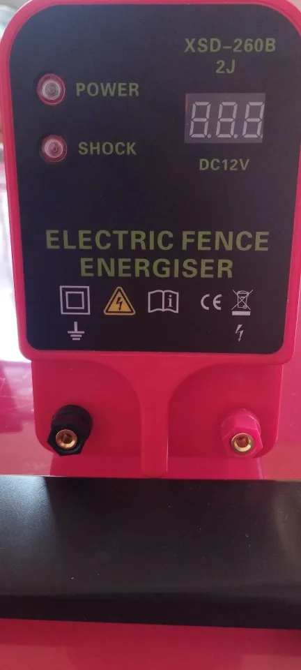 10km Farm Electric Poultry Equipments Portable Power Solar Panel Electric Fence Energizer Metal Garden Fence Fence Accessories photo review