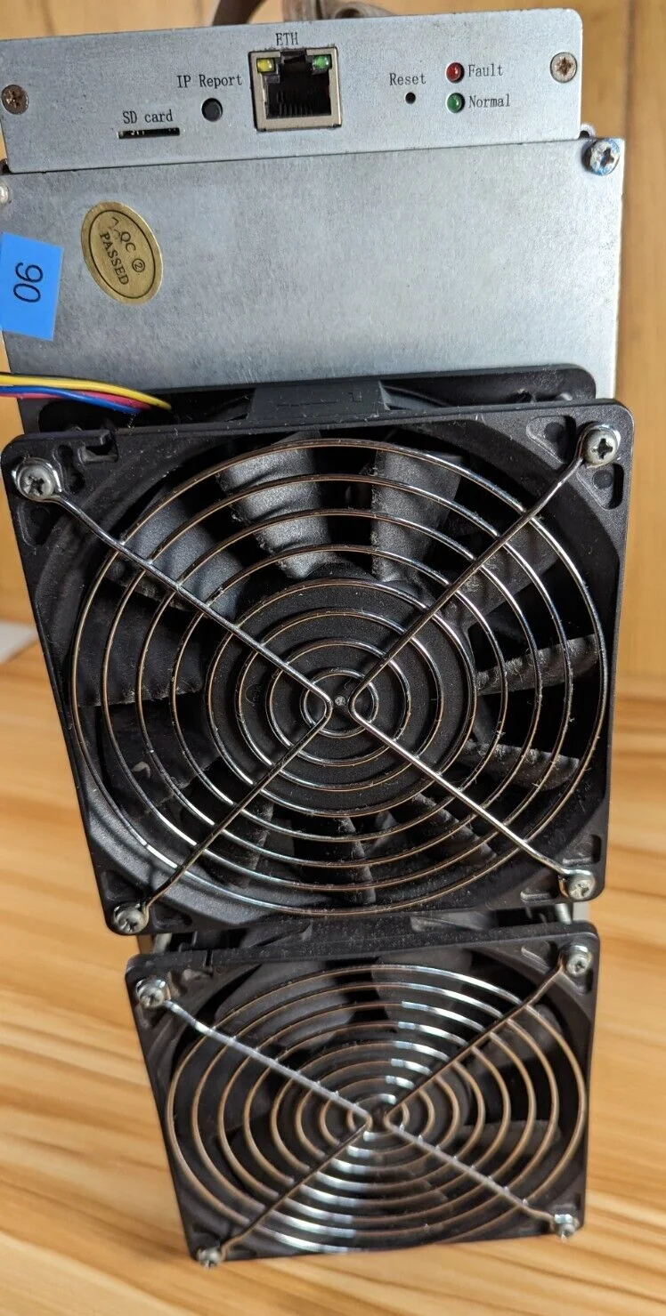 

NA купите 5 и получите 2 бесплатных Antminer E3 и блок питания (180Mh)