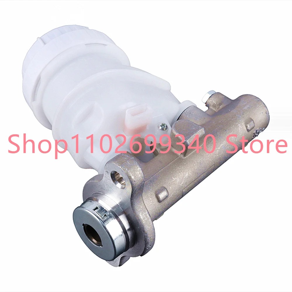 MN102441 Car Brake Master Cylinder For Mitsubishi L200 Triton KB4T  