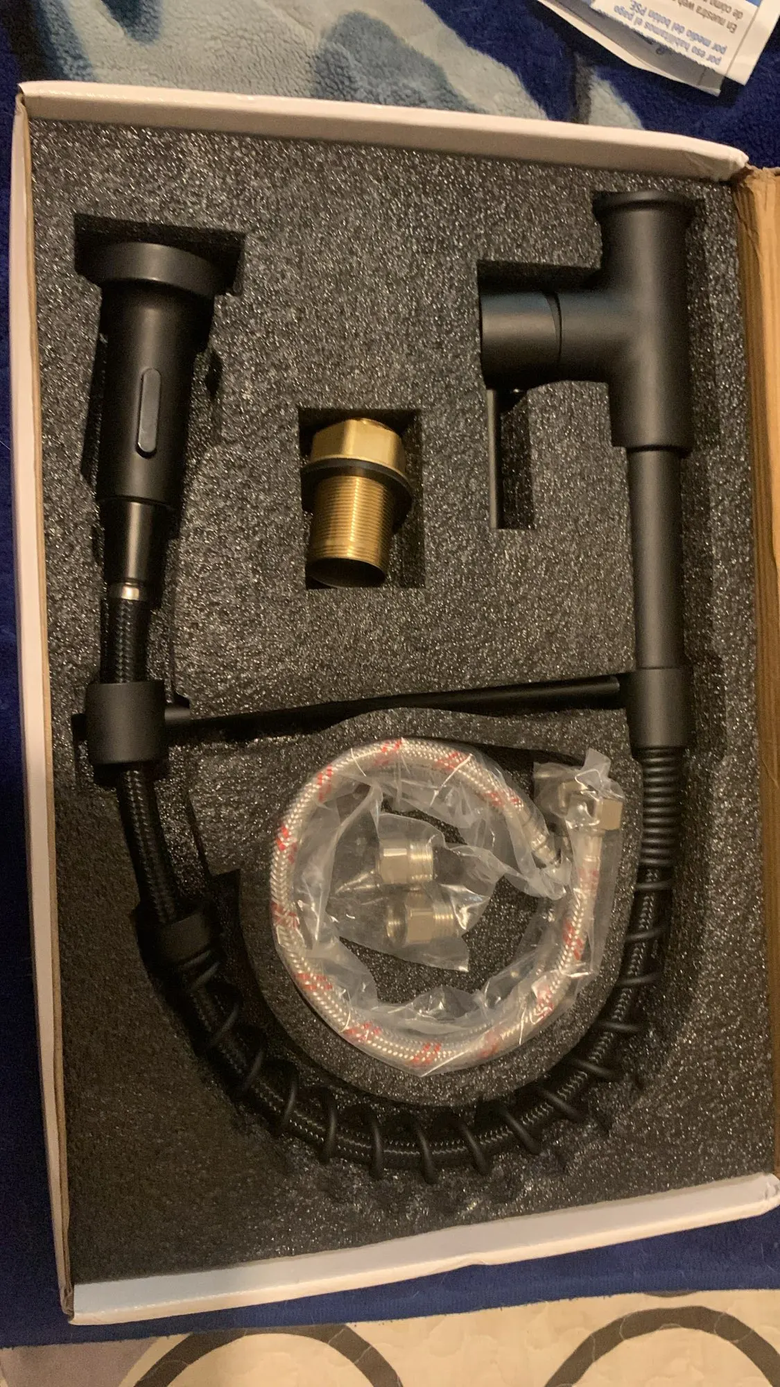 Black Chrome Flow Master: Modern Matte Black Pull-Down Faucet with Dual Modes photo review