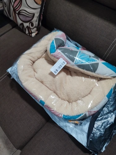 Lamb Wool Cozy Pet Haven: Winter Comfort for Cats & Dogs photo review