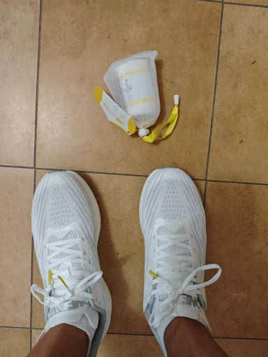 ONEMIX 2025 Air cushion Running Shoes Breathable Outdoor Sport Sneakers Lightweight Athletic Jogging Walking Shoes photo review