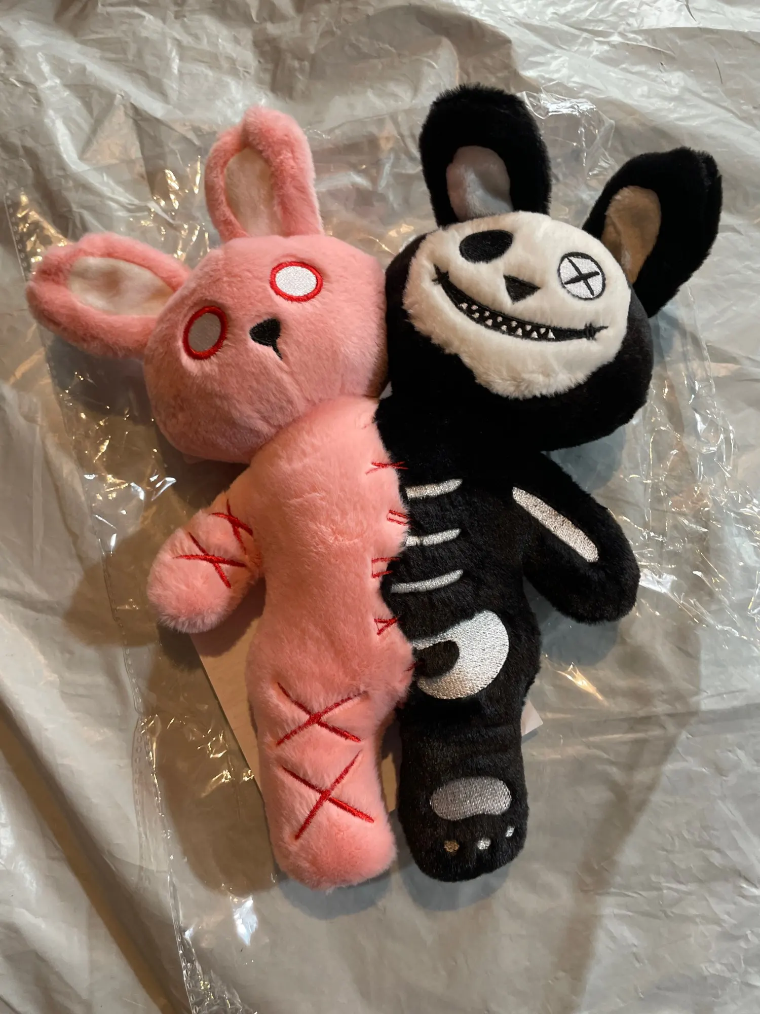 Gothic Skull Rabbit Plush Toy – Horror Toy Gothic Decor – The Feelz