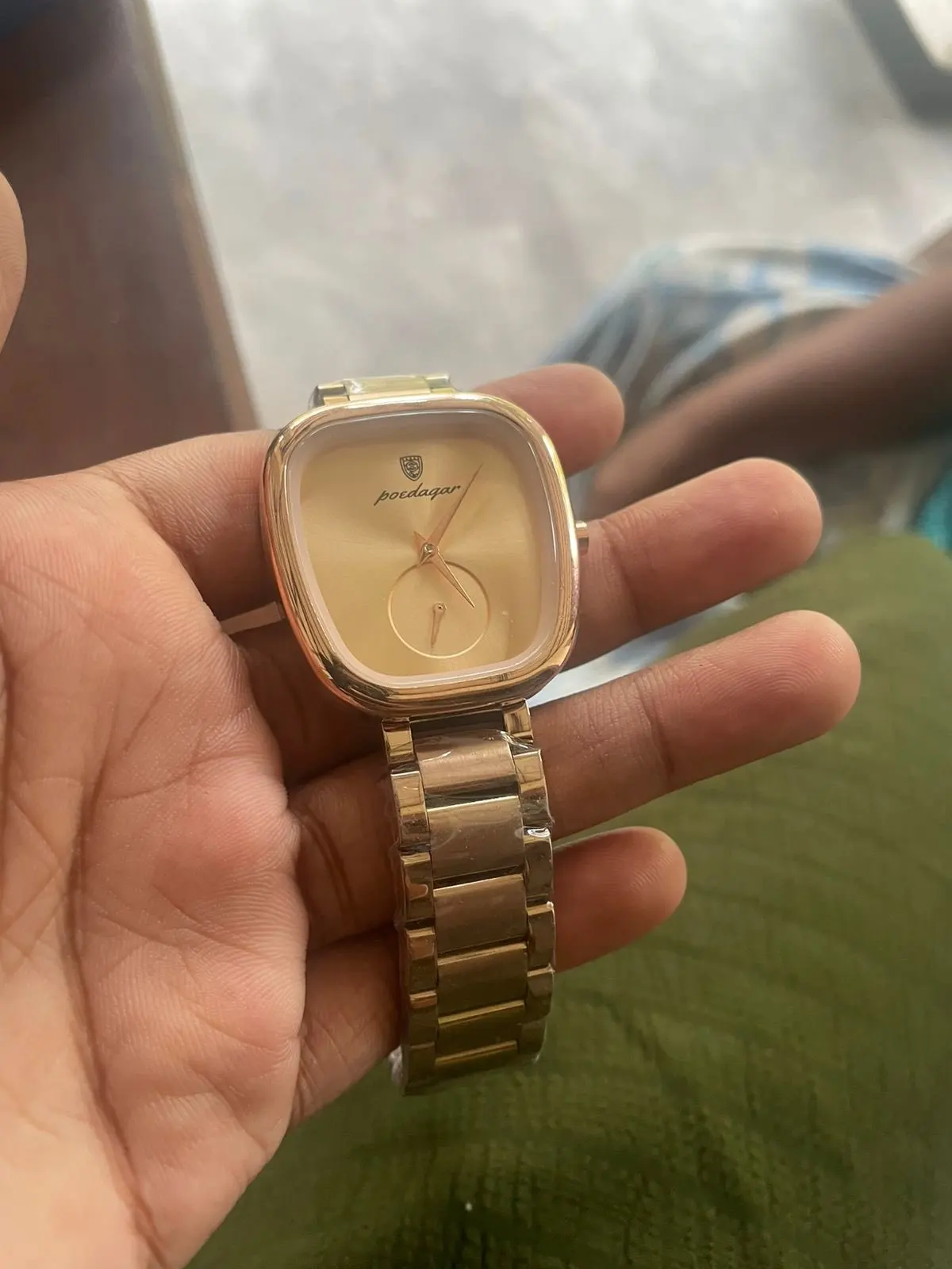 POEDAGAR Luxury Watch for Woman photo review