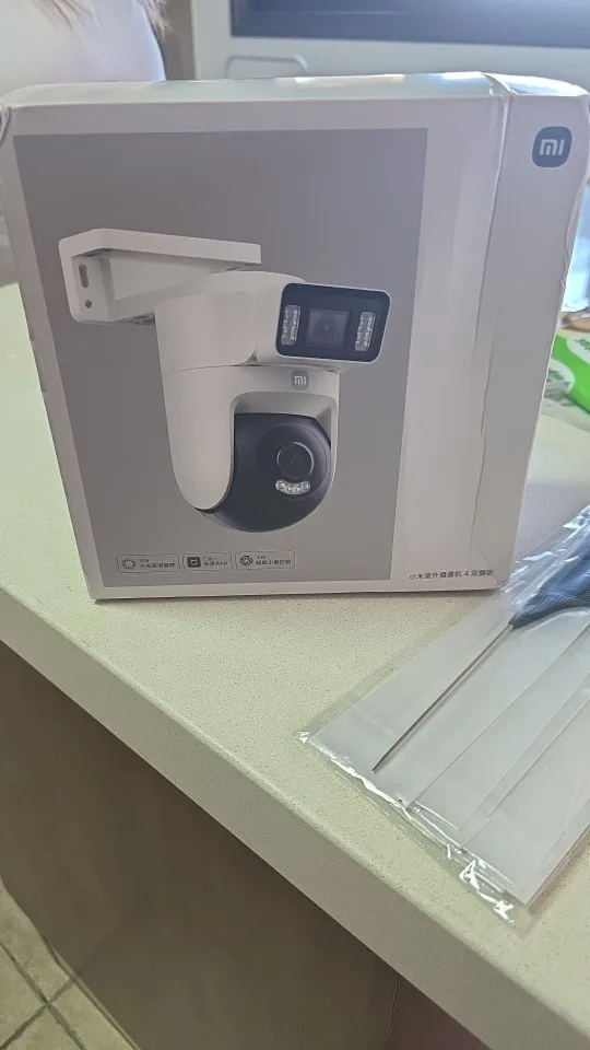 XIAOMI New Outdoor Camera 4 Dual Camera Version，360° 5MP 3K，Audible Visual Alarm，Two-Way Audio，IP66，Chinese Version With Adapter photo review