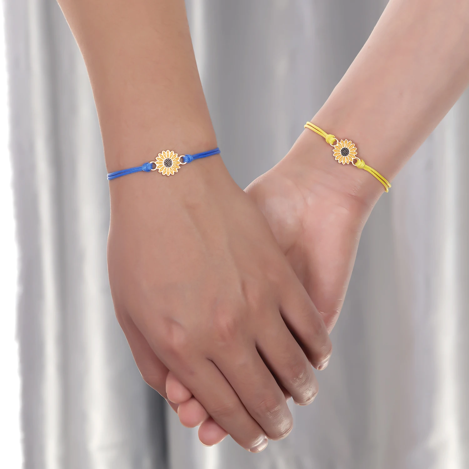 Set di bracciali rigidi vintage da donna, regalo per la festa della mamma, bracciali a polsino floreali in smalto cloisonné fatti a mano per