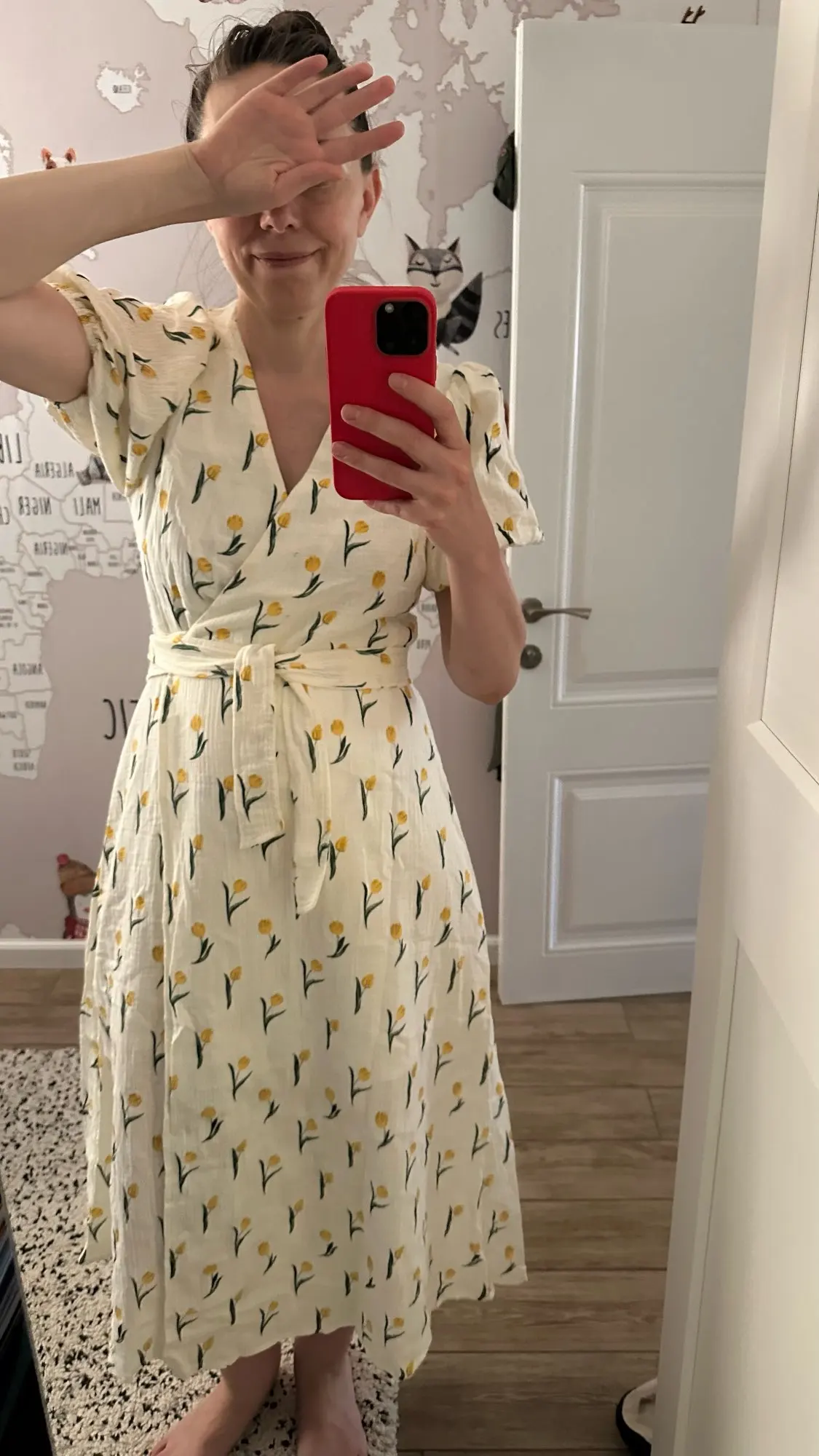 Elegant Floral A-Line Midi Dress for Summer Comfort photo review