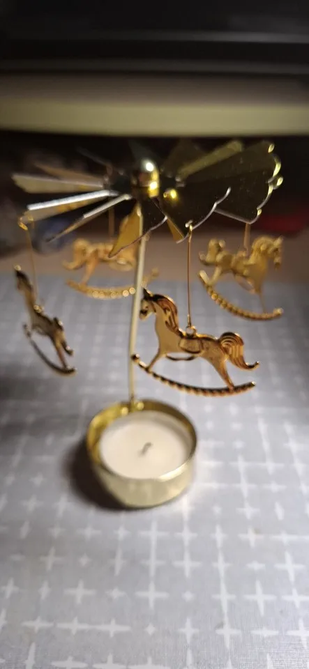 Metal Hot Rotating Candle Holder photo review