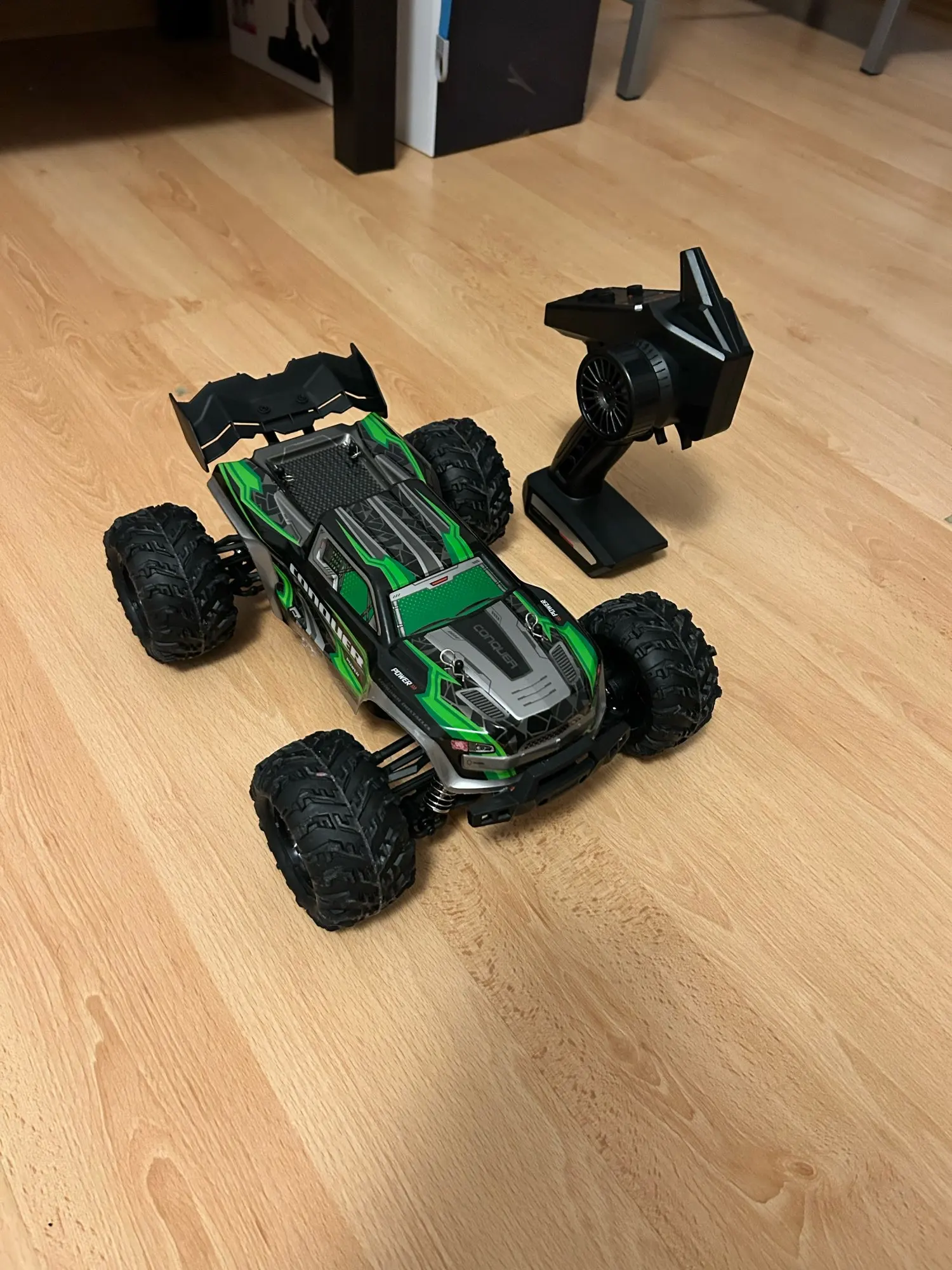 ZWN 1:16 70KM/H Or 50KM/H 4WD RC Car With LED Remote Control Cars High Speed Drift Monster Truck for Kids vs Wltoys 144001 Toys photo review