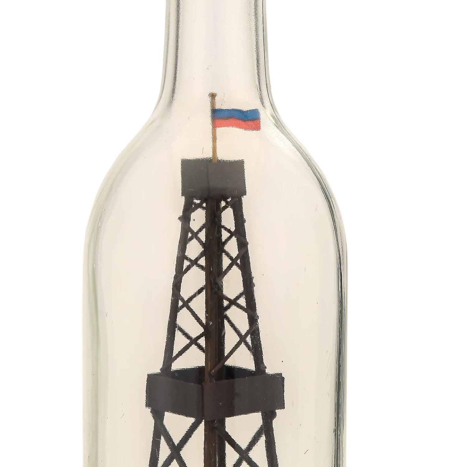 Рисунок 2 - Модель в бутылке "Нефтяная