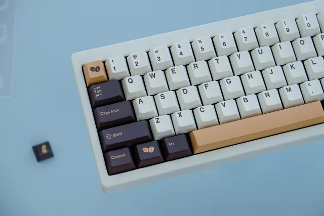 メカニカルキーボード用にパーソナライズされたGMKキーキャップ メカニカルキーボード用にパーソナライズされたGMKキーキャップ