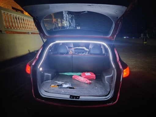 Bande LED de Coffre Haute Luminosité - Éclairage Automatique & Intelligent