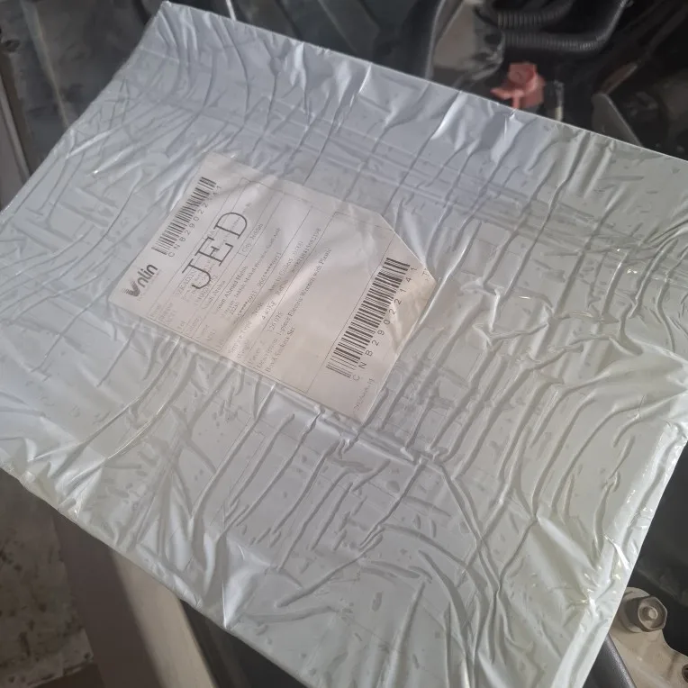 Gisam 1200NM Brushless Electric Impact Wrench 1/2 inch High Torque Cordless Electric Wrench Tools For Makita 18V Battery Pin photo review