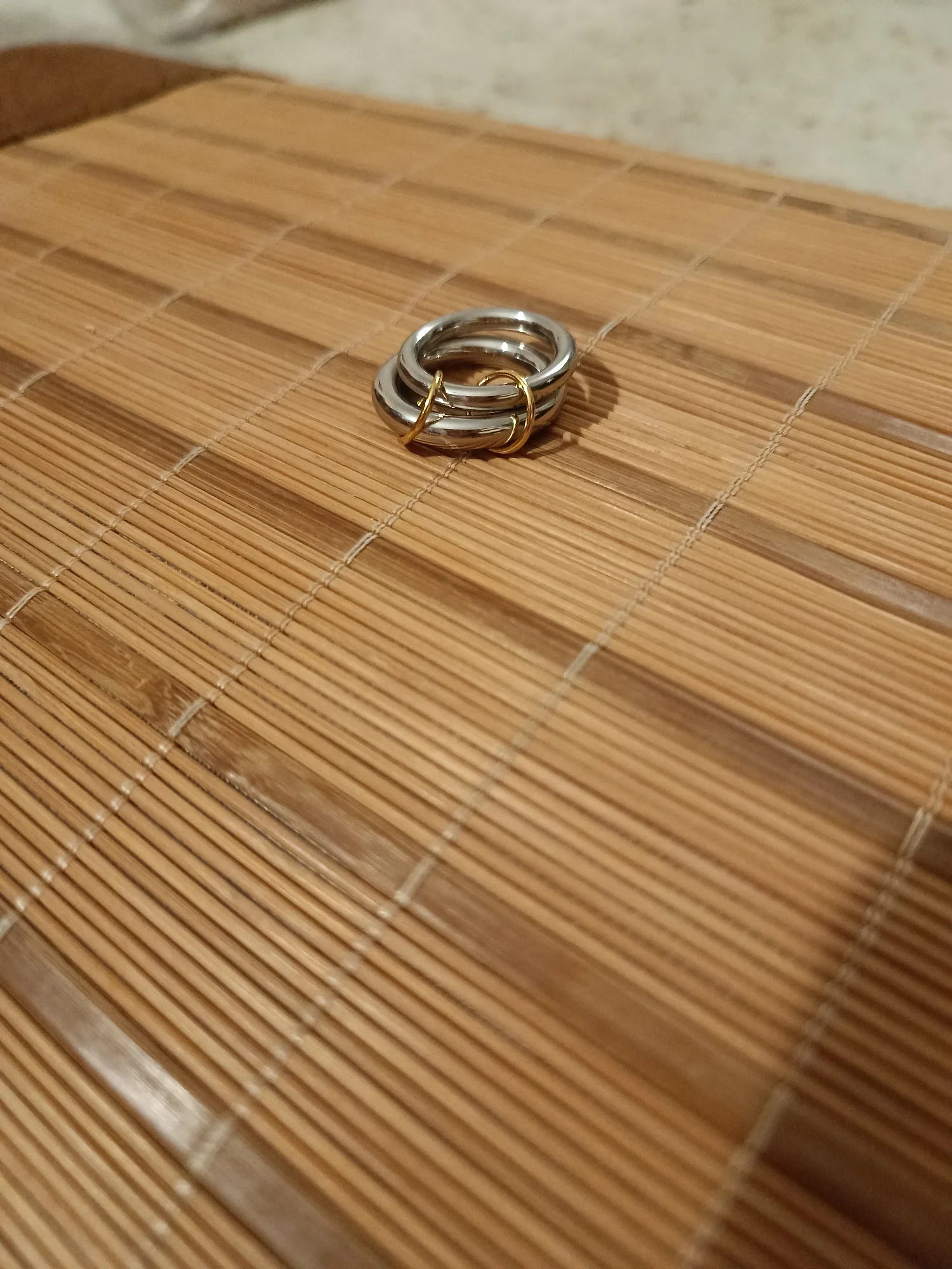 Uworld Stylish Unique Design Stainless Steel Hollow Irregular Geometric Ring Waterproof Golden Fashion 2023 Charm Jewelry Women photo review