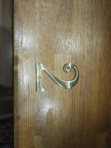 1pc 101mm Solid Brass House Number Outdoor 4 inch Metal Letter Apartment Door Number Mailbox Address Sign #0-9 With Screws photo review