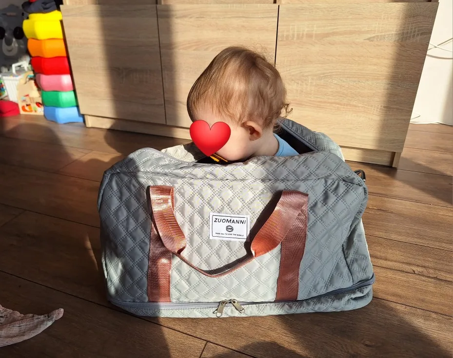 Sac de Voyage Léger Pliable 40L – Fourre-Tout de Sport et Week-End avec Bandoulière Réglable – Sac de Nuit Cabine Homme/Femme photo review