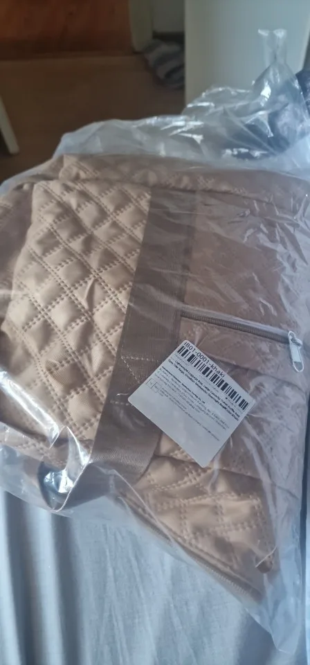 Sac de Voyage Léger Pliable 40L – Fourre-Tout de Sport et Week-End avec Bandoulière Réglable – Sac de Nuit Cabine Homme/Femme photo review