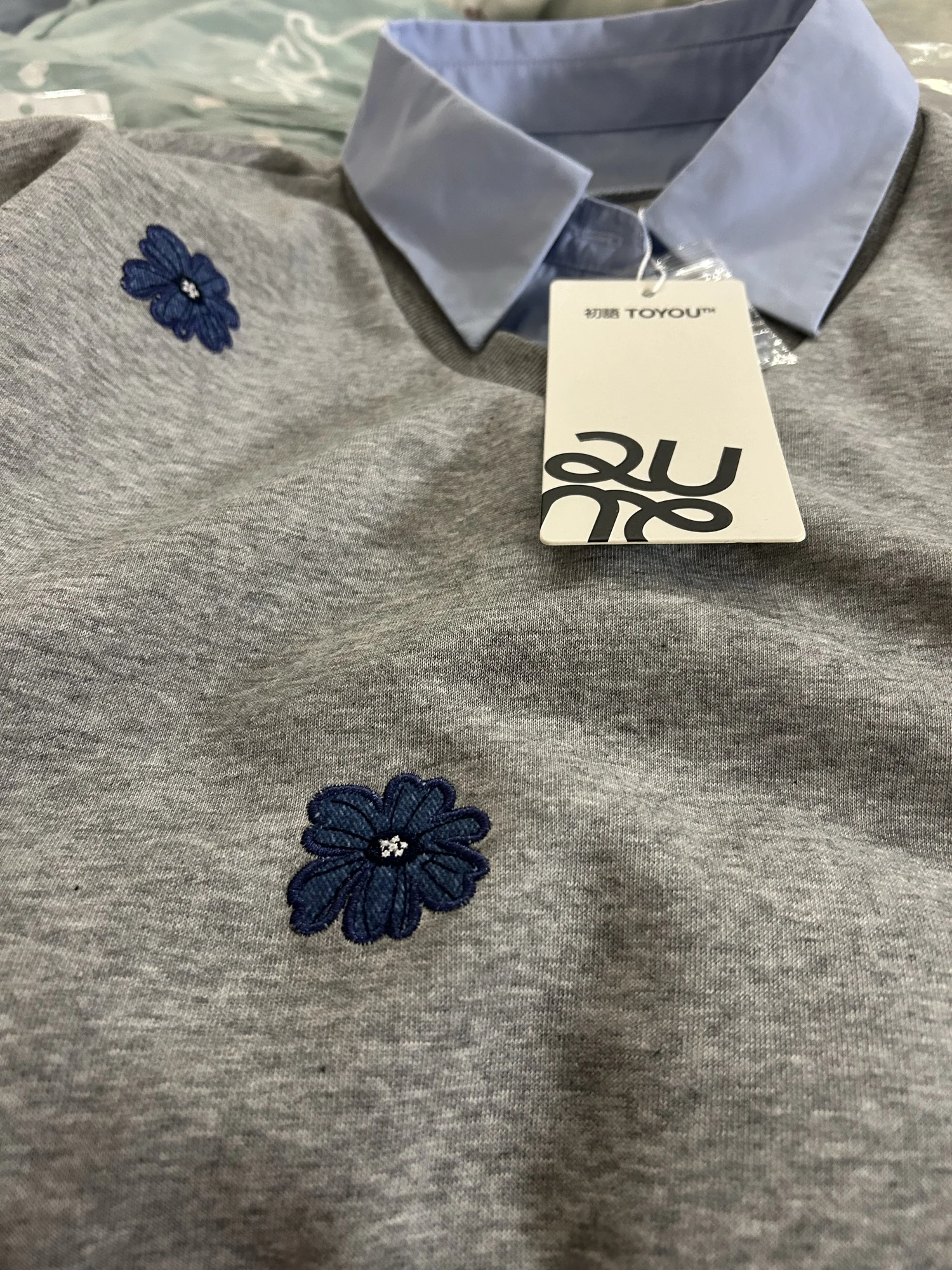 TOYOUTH Women Sweatshirt Autumn New Denim Flower Embroidery Fake Two Piece Splicing Turn Down Collar Cotton Casual Pullover photo review