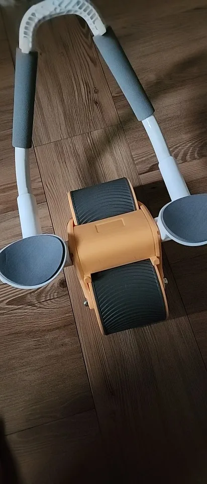 Titancore ELITE™<small><br>Rodillo de Entrenamiento Abdominal con Soporte para Codos</small> photo review
