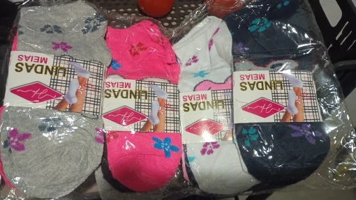 Kit 12 Pares Meias Feminina Multicolor Casual Cano Curto Cor Variados photo review