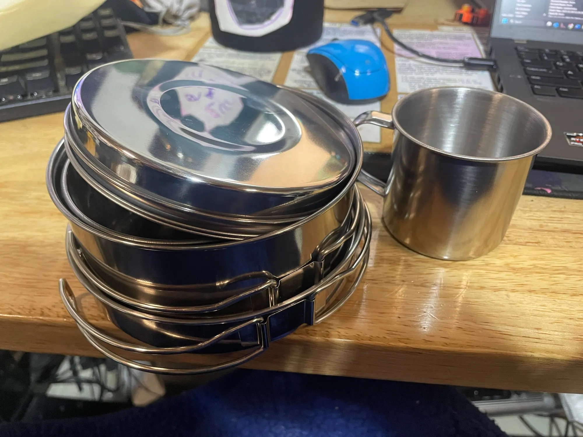 8pcs/Set Camping Cookware Mess Kit Stainless Steel Cooking Pot and Pan Set with Plates Cups for Outdoor Hiking Backpacking photo review