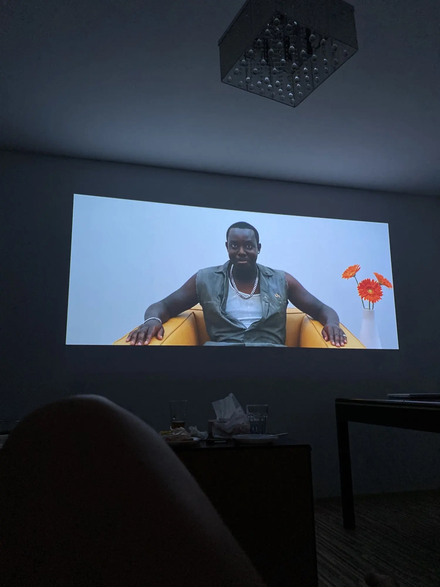 Portable Home Theater Mini 3D Projector 4K Display photo review