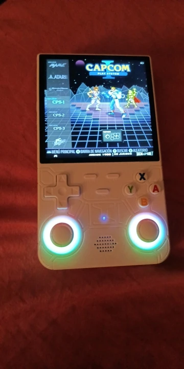 R36 ULTRA photo review