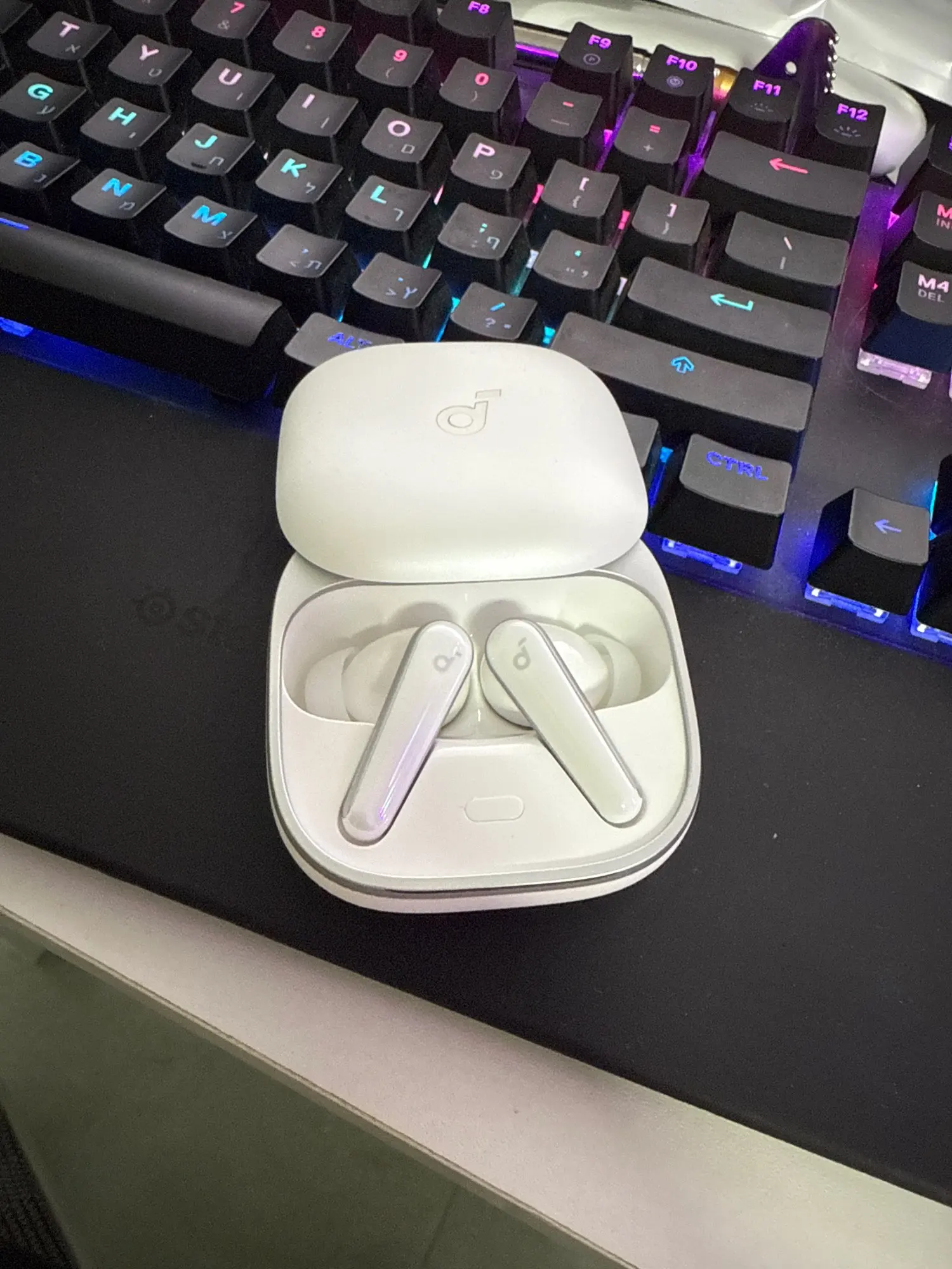 Anker Soundcore Liberty 5 photo review