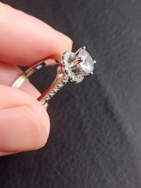 2CT Moissanite Huggie Hoop Earring photo review