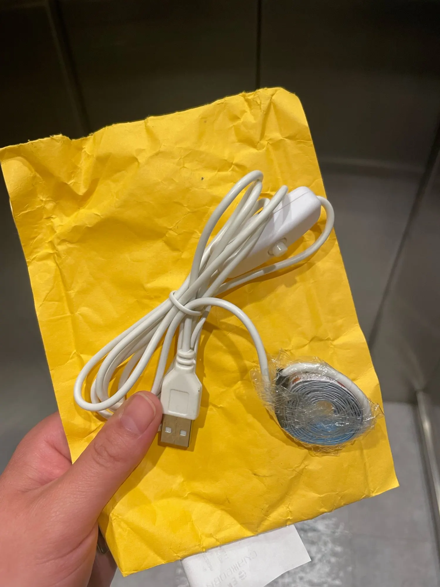 DC5V USB LED Strip 2835 Dimmable Touch Switch Backlight TV Light photo review