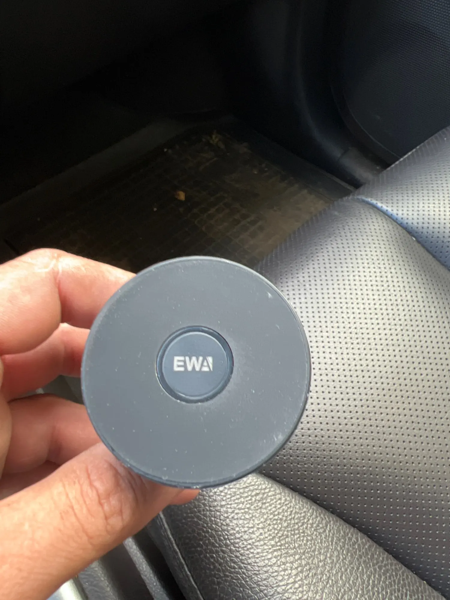 EWA Magnetic Car Mount photo review