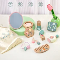 Makeup Toy Kits Wooden Makeup Toys with Cosmetic Bag for Girls Role Playing Games Pretend Play Makeup Beauty Set Birthday Gifts 5