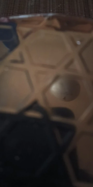 Matte Lipstick Pencil with Waterproof and Non-Stick Technology photo review