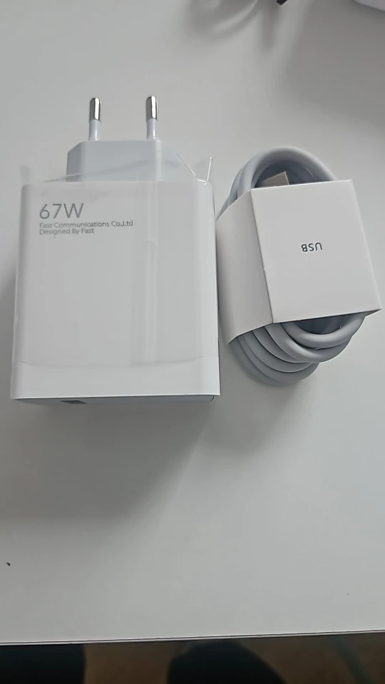 GaN USB Charger Total 67W Fast Charging Wall Phone Adapter USB TypeC Cable Quick Charge 3.0 Plug photo review