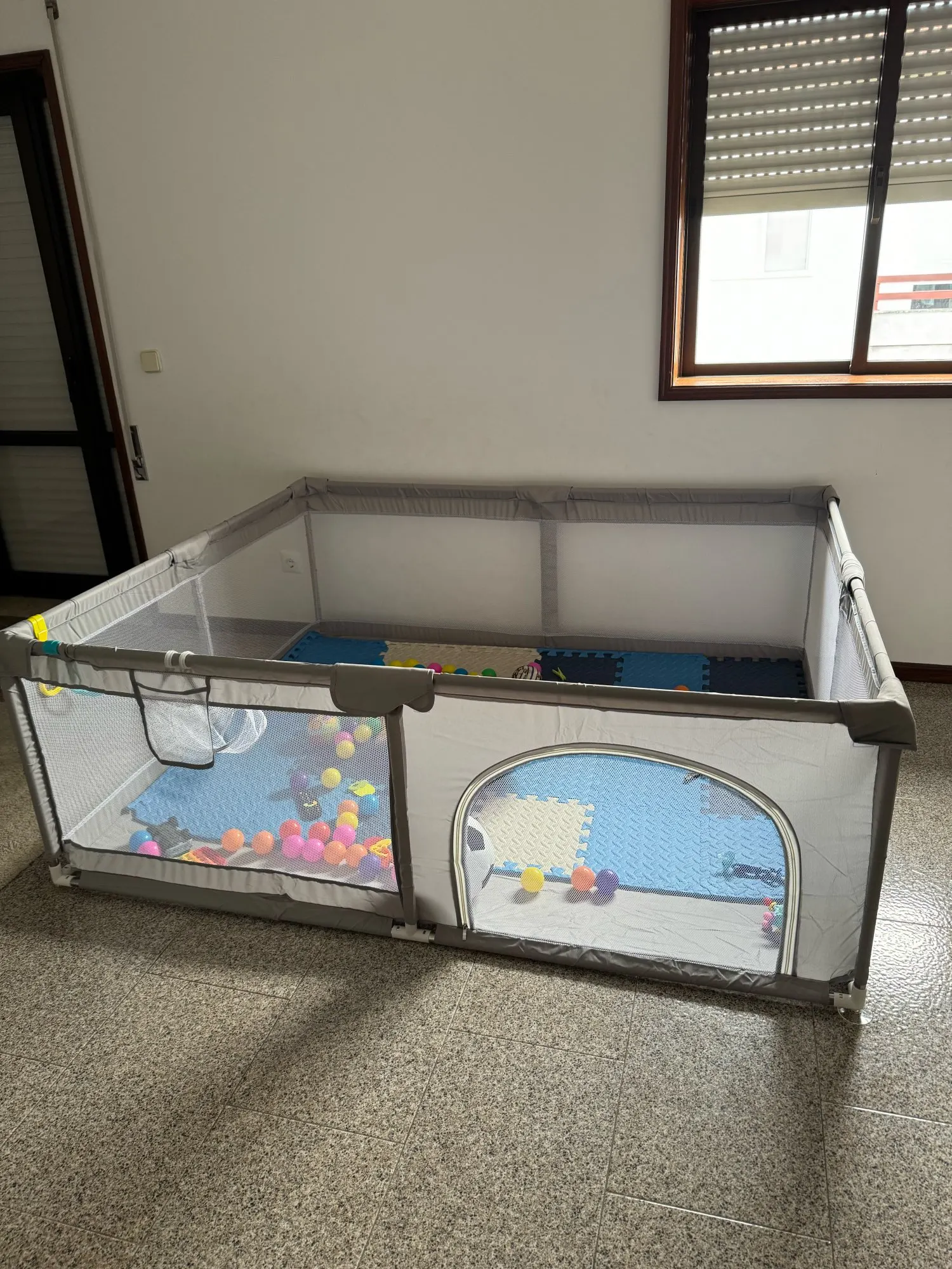 IMBABY Baby Playpen - Light Gray Play Yard with Pull Ring for Safe Play and Fun photo review