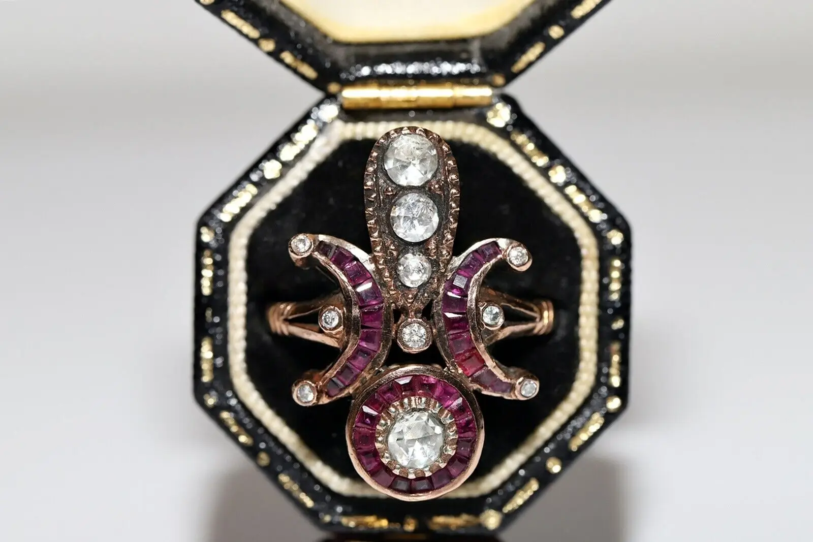 

VINTAGE ORIGINAL 8K GOLD NATURAL DIAMOND AND CALIBER RUBY RING