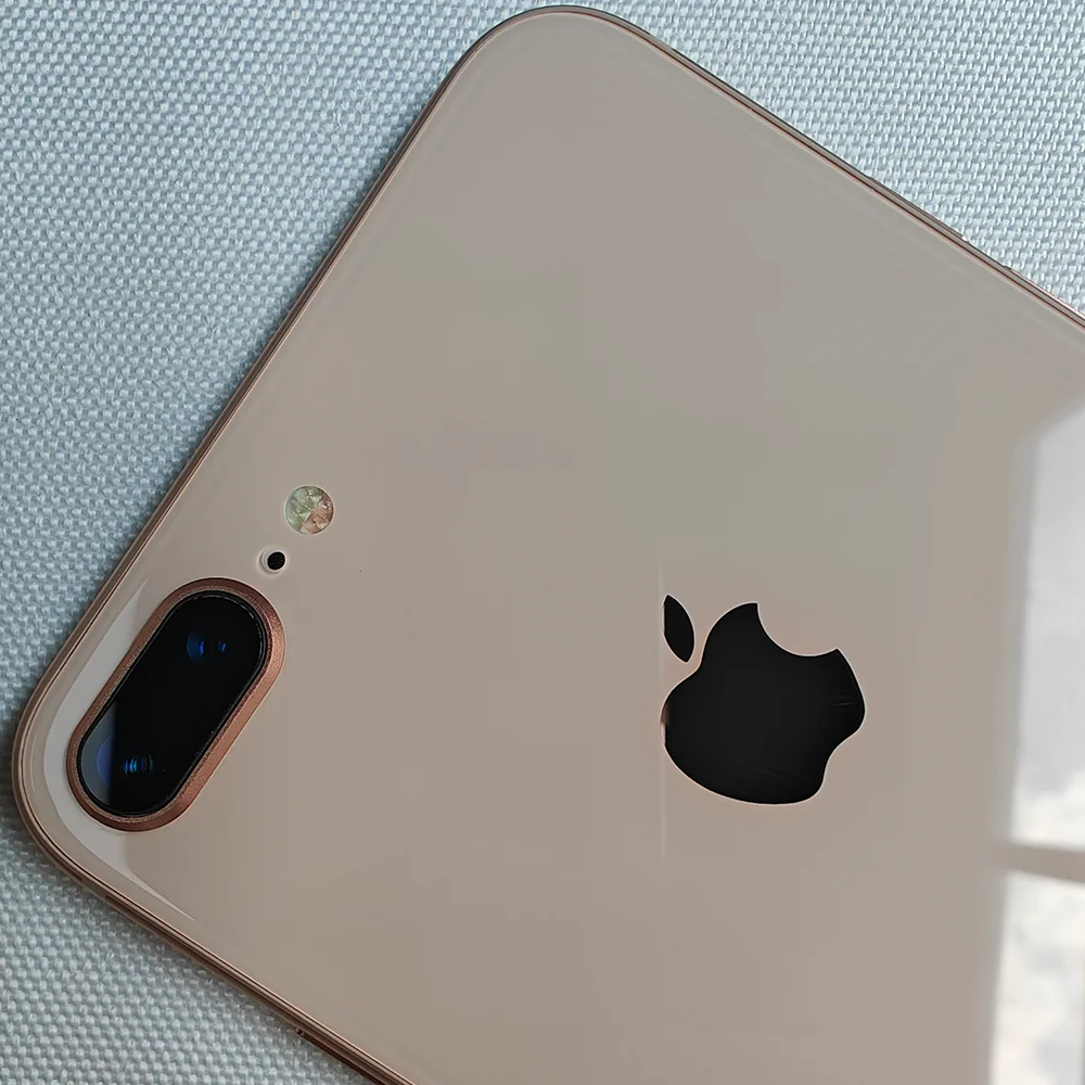 Apple iPhone 8 Plus 4G LTE Mobile Phone Unlocked 5.5