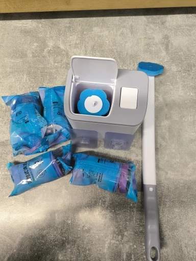 CleanWave™ - Szczotka do czyszczenia toalety z wymiennymi wkładkami