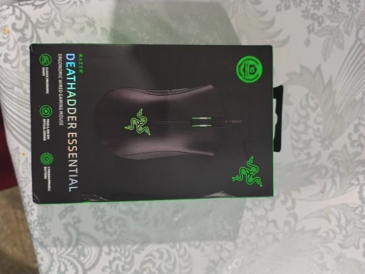 Razer DeathAdder Essential Wired Gaming Mouse 6400DPI photo review