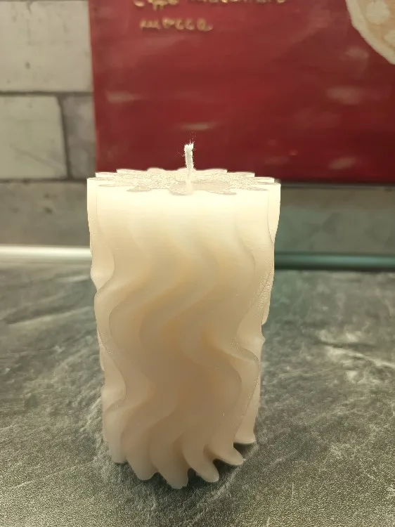 Wavy Stripe Cylindrical Candle Mould photo review