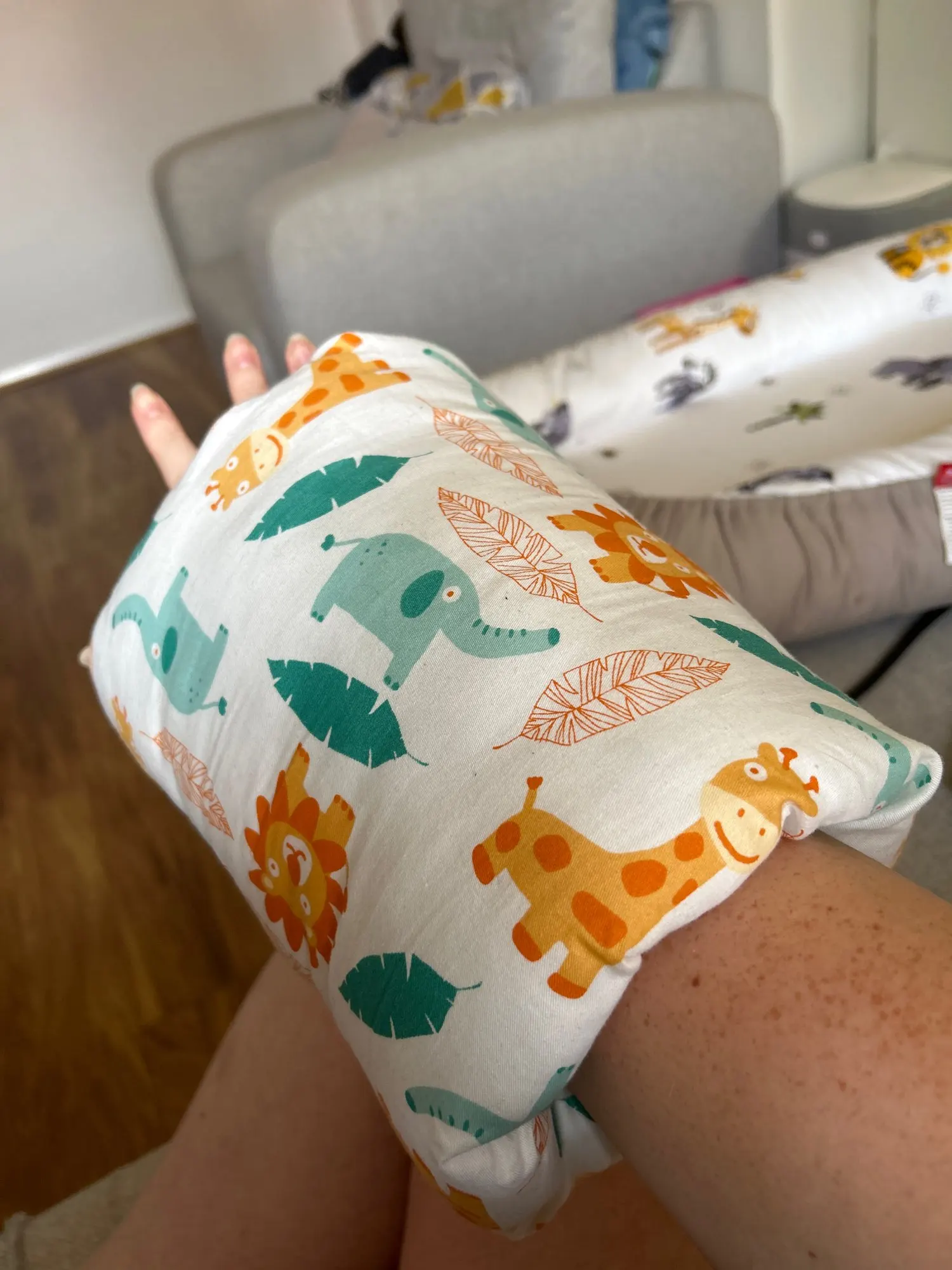 Comfy Cradle Nursing Pillow - Arm Cushion for Breastfeeding Moms photo review