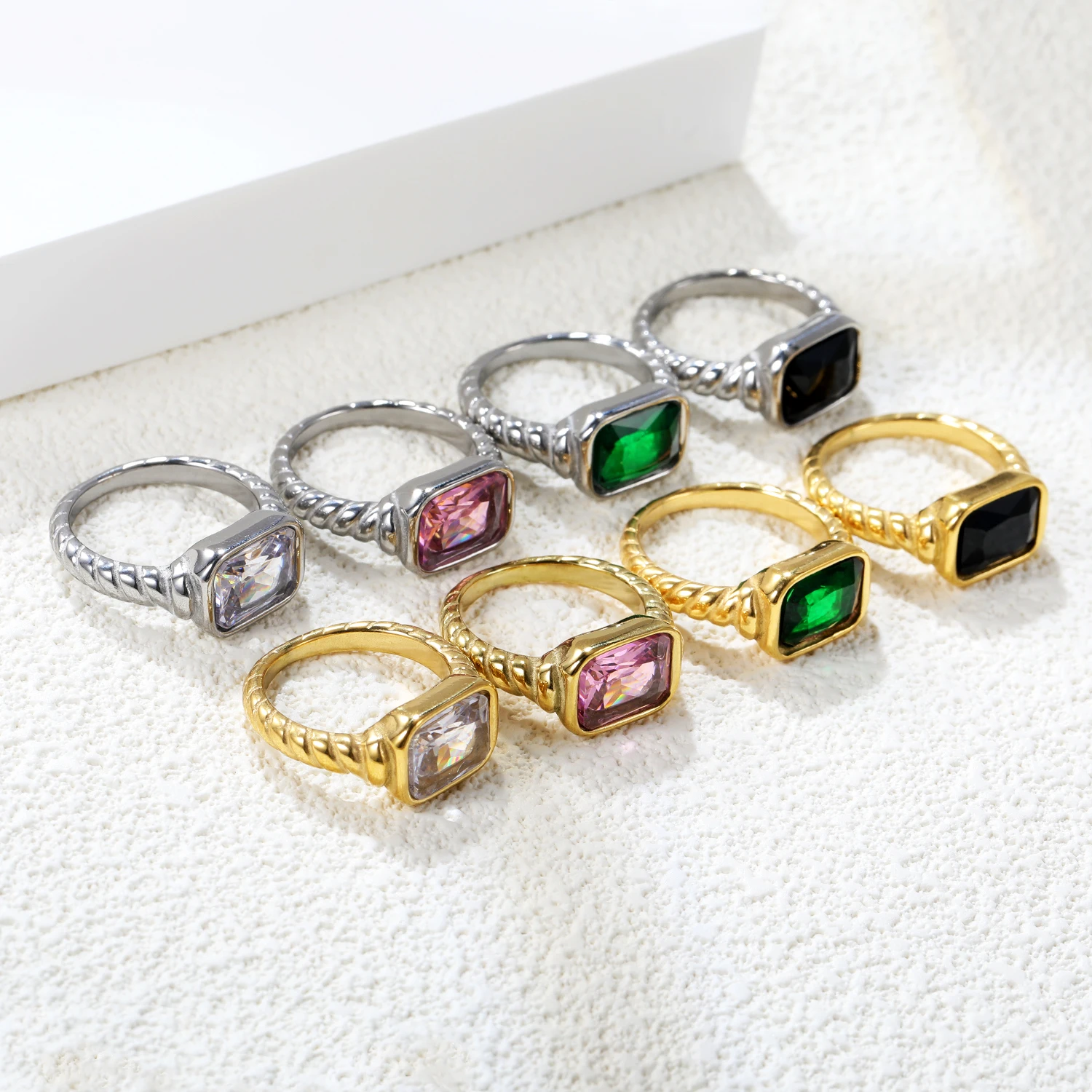 指輪・リング [COLDFRAME] GREEN CHUNKY SQUARE RING GREEN CHUNKY SQUARE RING